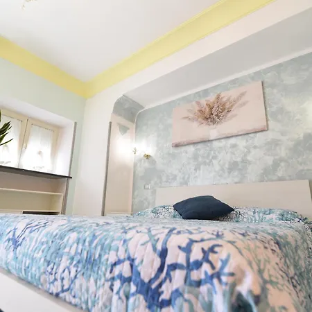 La Casa Dei Desideri Bed and Breakfast